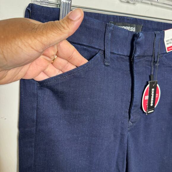 Express Barely Boot High Rise Jeans Women’s 2 Short Blue Denim Stretch Casual - Picture 4 of 14